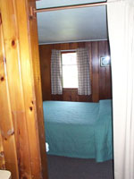 Cabin_6_2009_003